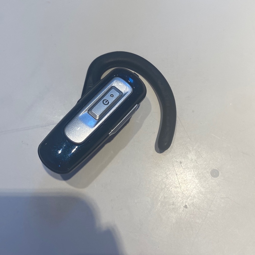 Wireless Bluetooth Ear Piece
